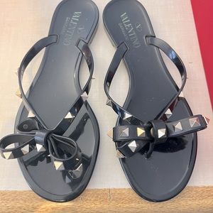 Valentino Garavani sandals size 37